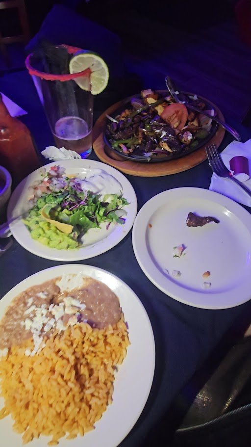 Ecuadorian and Mexican dishes on display.